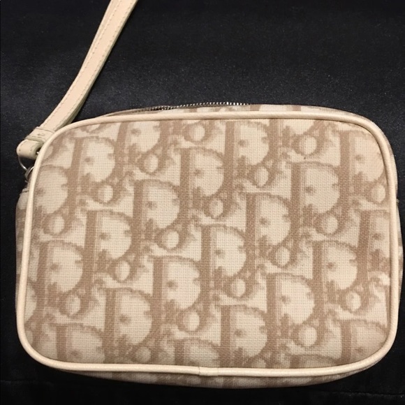 Christian Dior Authentic Embroidered Wristlet - Picture 2 of 7